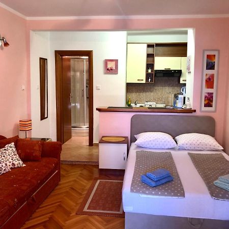 Studio Apartman Sanja Zlobin Экстерьер фото